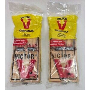 Victor M201 Original Rat Trap Reusable Wood Spring Varmint Trap USA Lot of 2